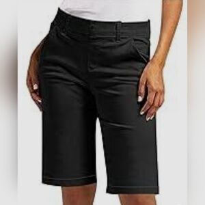 OLD NAVY CAPRI/CROPPED/CHINO BLACK PANTS SIZE 8 FLAT FRONT BACK POCKETS STRETCH